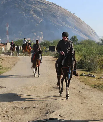 golden-triangle-with-horse-safari
